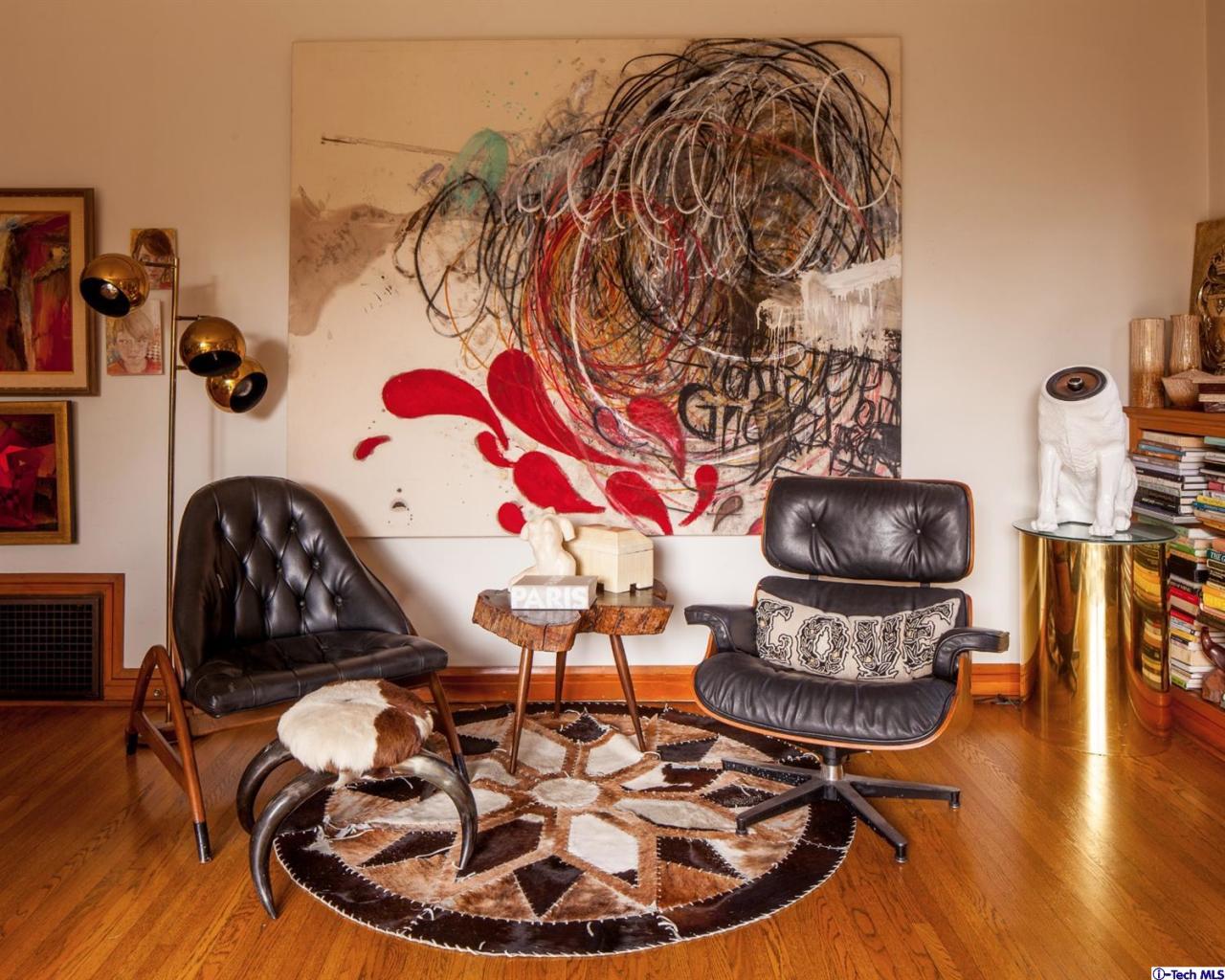 1665 Braeburn Road Altadena, CA 91001 - Photo 5 of 28 a living room with furniture and wooden floor