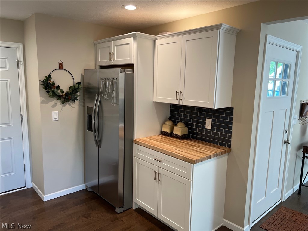 8698 Lynnhaven Road Parma Heights, OH 44130 - Photo 13 of 18