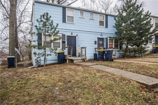 $159,000 | 5521-3 Wabash Avenue, Kansas City, MO 64130