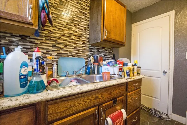 $159,000 | 5521-3 Wabash Avenue, Kansas City, MO 64130