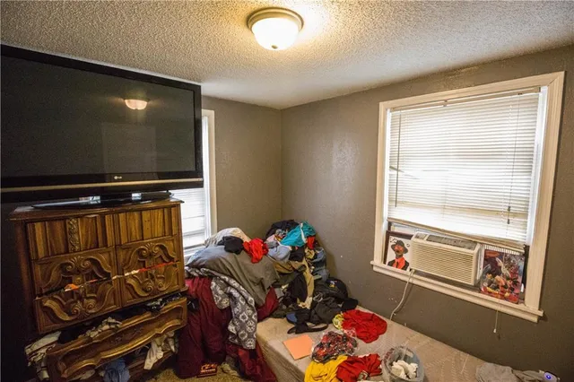 $159,000 | 5521-3 Wabash Avenue, Kansas City, MO 64130