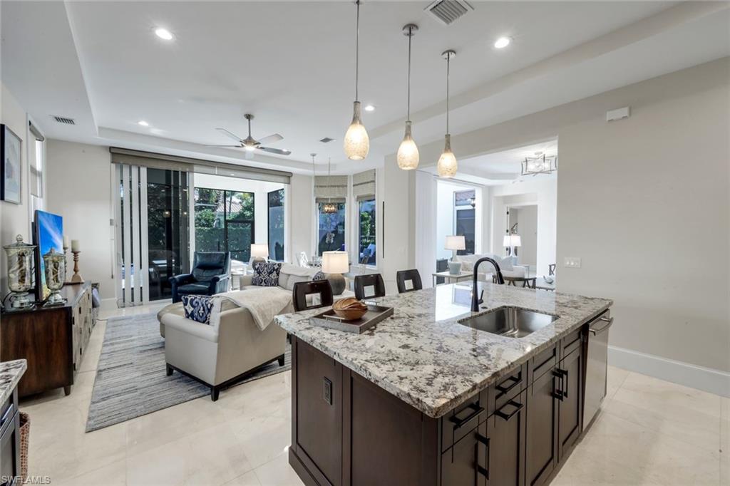 2106 Modena Court Naples, FL 34105 - Photo 13 of 42