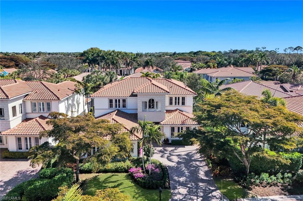 2106 Modena Court Naples, FL 34105 - Photo 7 of 42
