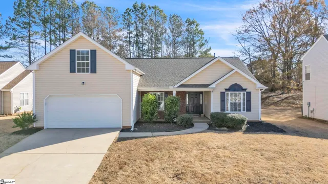 $295,000 | 14 Brockmore Drive, Greenville, SC 29605