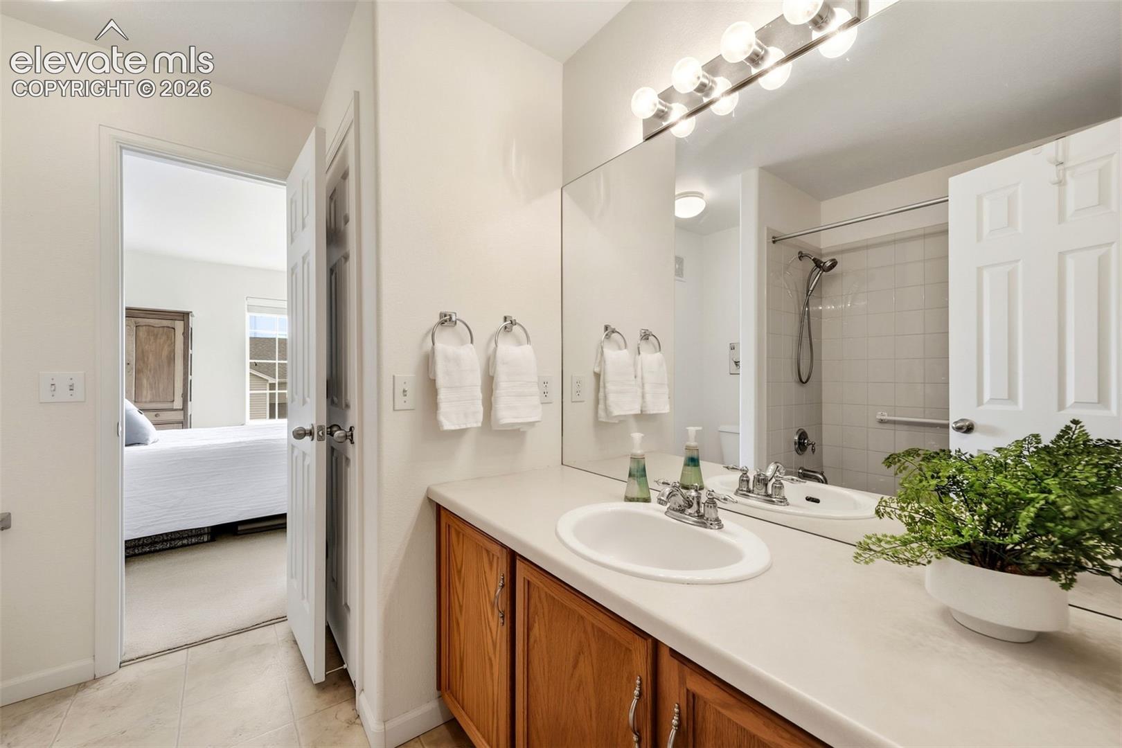 4011 Diamond Ridge View Colorado Springs, CO 80918 - Photo 20 of 39 Gallery Image 20