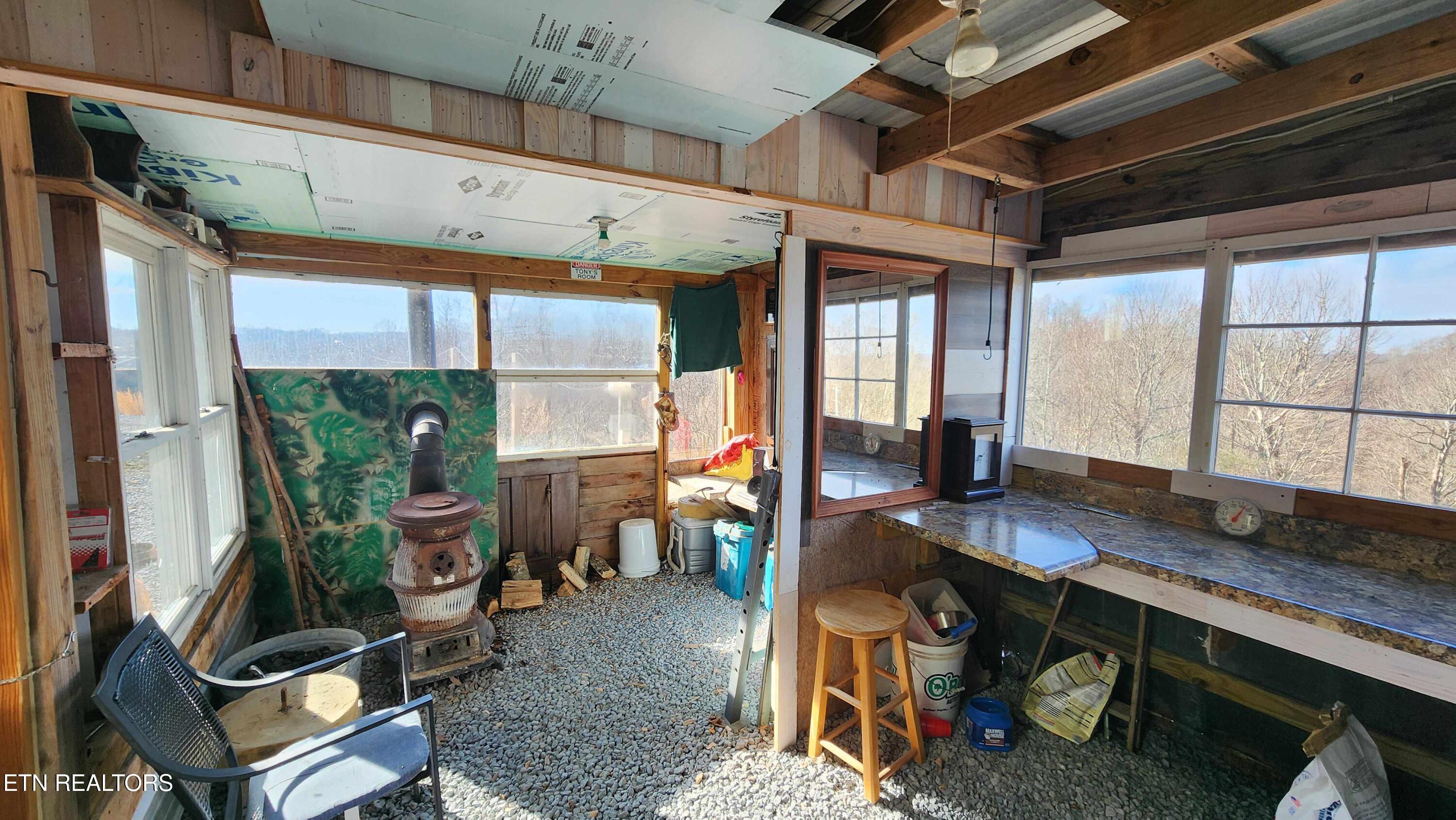 276 Schelley Road Gainesboro, TN 38562 - Photo 15 of 55 276 Schellley Road Gainsboro -- Bonus Ro