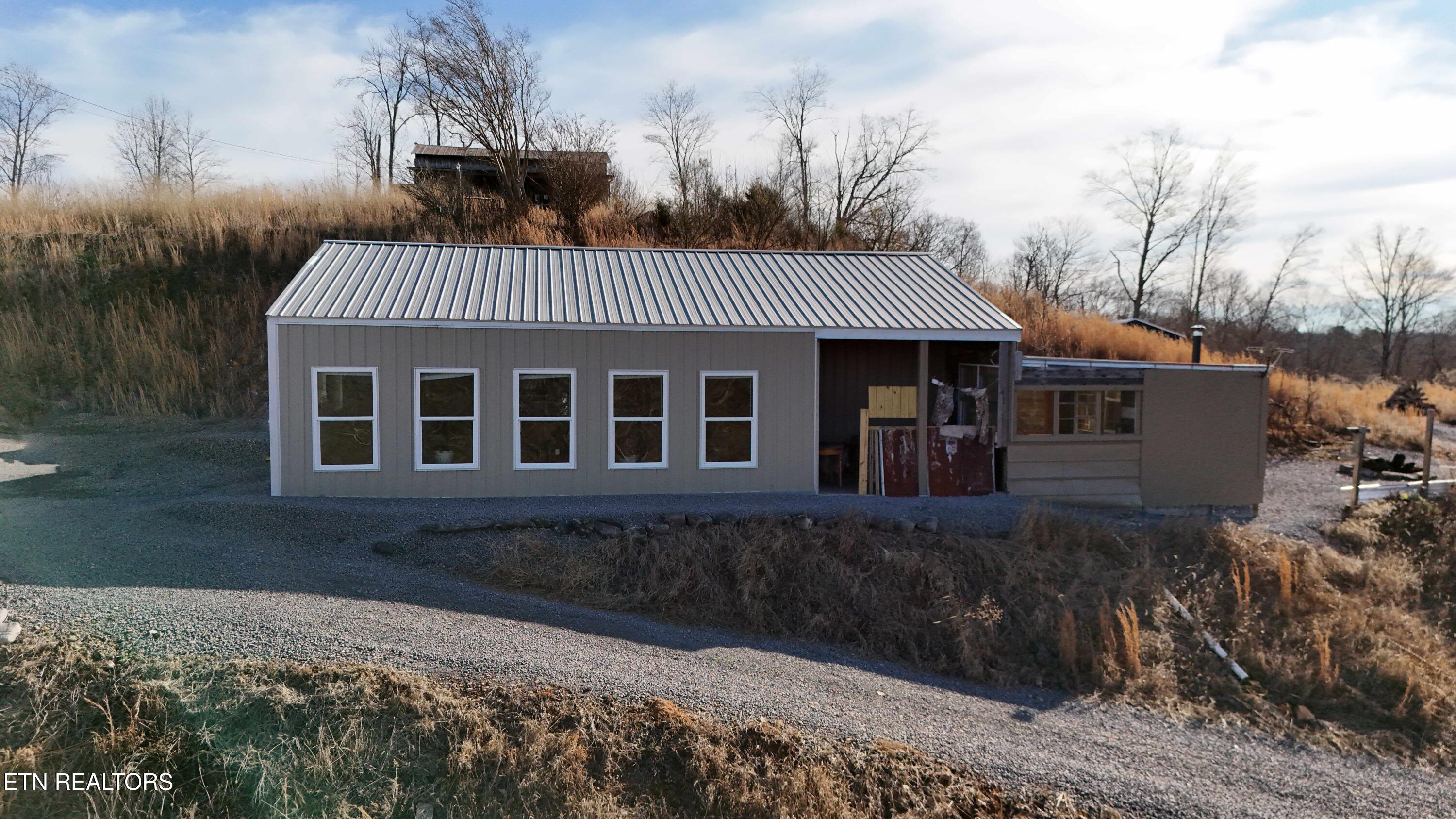 276 Schelley Road Gainesboro, TN 38562 - Photo 23 of 55 276 Schellley Road Gainsboro -- Drone Fr