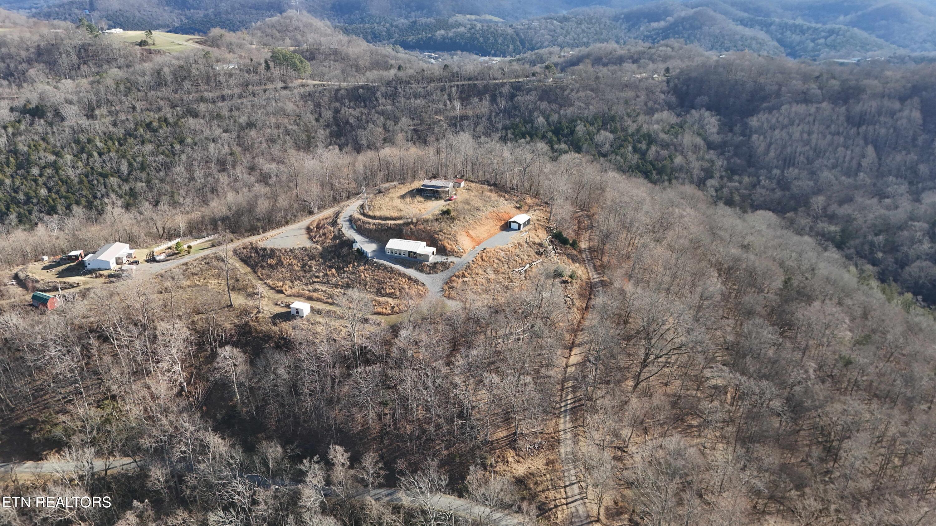 276 Schelley Road Gainesboro, TN 38562 - Photo 46 of 55 276 Schellley Road Gainsboro -- Drone Fr