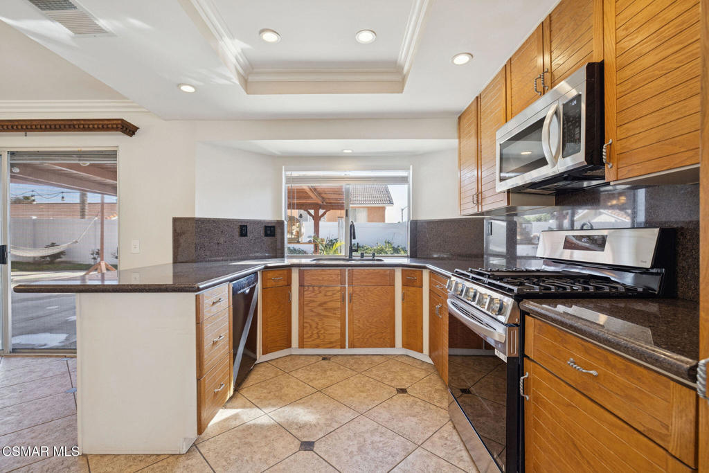 24223 Harvest Road Moreno Valley, CA 92557 - Photo 17 of 48