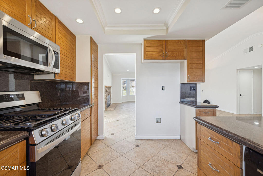 24223 Harvest Road Moreno Valley, CA 92557 - Photo 18 of 48