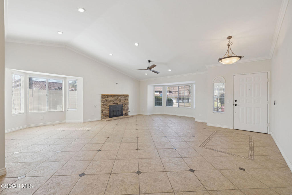 24223 Harvest Road Moreno Valley, CA 92557 - Photo 7 of 48