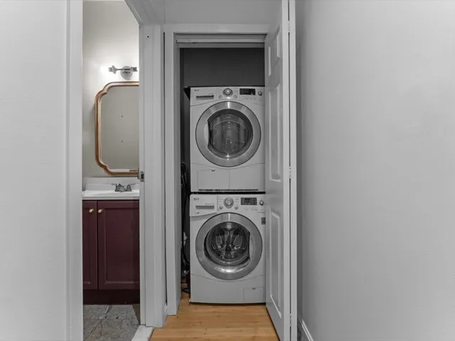 $640,000 | 106 13th Street, Unit 204, Boston, MA 02129