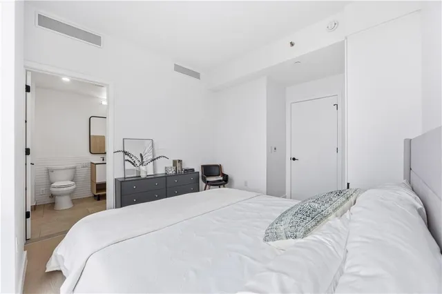 $1,095,000 | 1807 66th Street, Unit 7A | Bensonhurst
