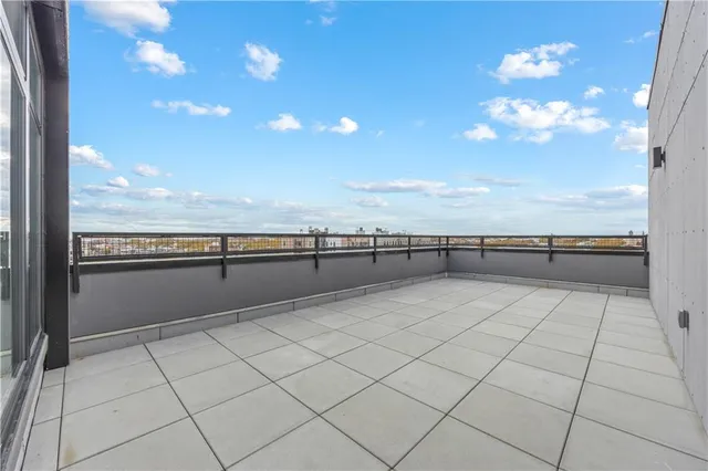 $1,095,000 | 1807 66th Street, Unit 7A | Bensonhurst