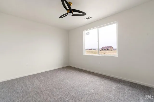 $495,000 | Undisclosed Address, Taft, CA 93268