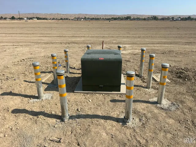 $495,000 | Undisclosed Address, Taft, CA 93268