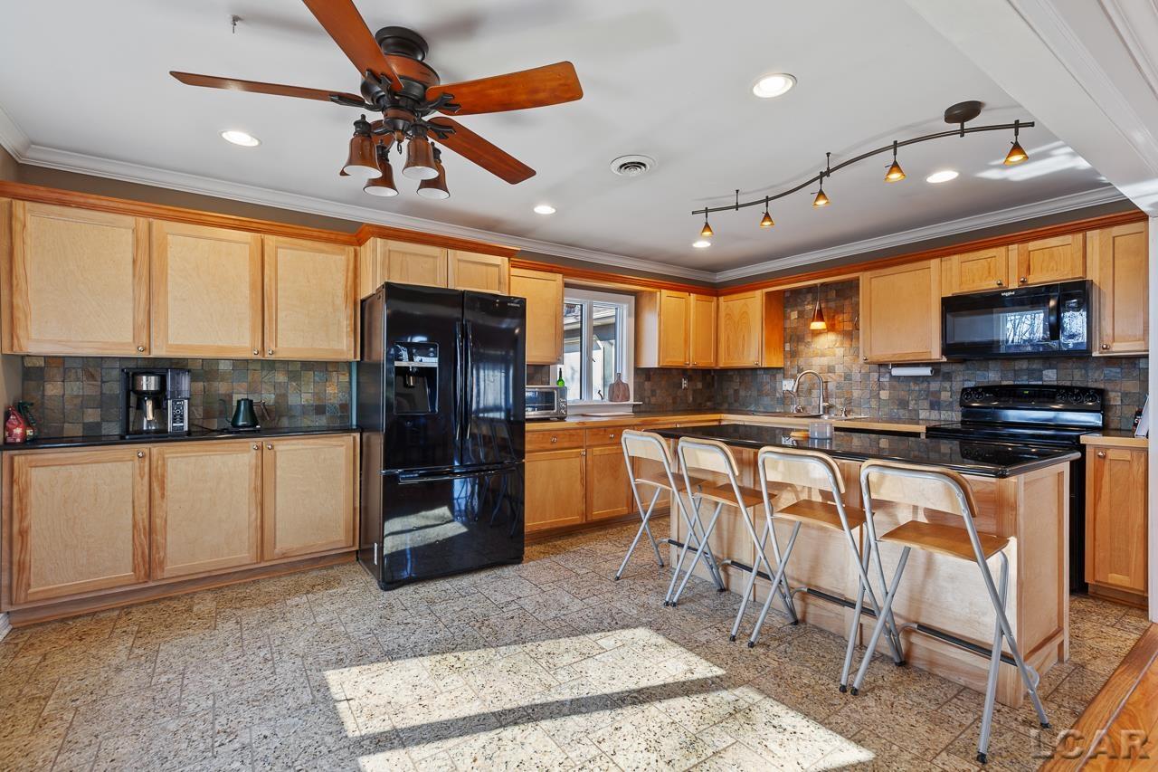 856 South Freer Road Chelsea, MI 48118 - Photo 12 of 60