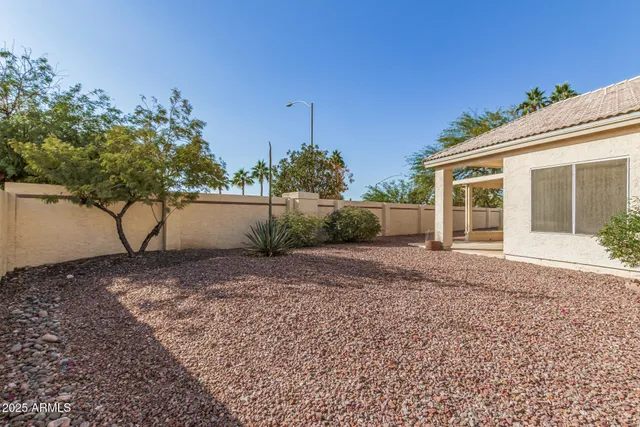 $1,800 | 9069 West Behrend Drive, Peoria, AZ 85382