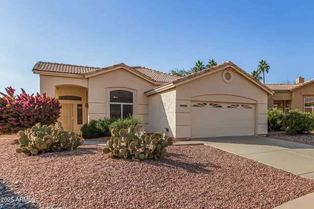 $1,800 | 9069 West Behrend Drive, Peoria, AZ 85382