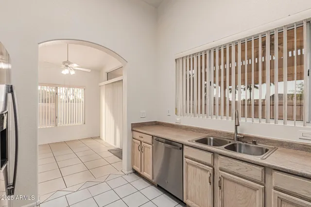 $1,800 | 9069 West Behrend Drive, Peoria, AZ 85382