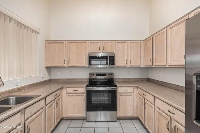 $1,800 | 9069 West Behrend Drive, Peoria, AZ 85382