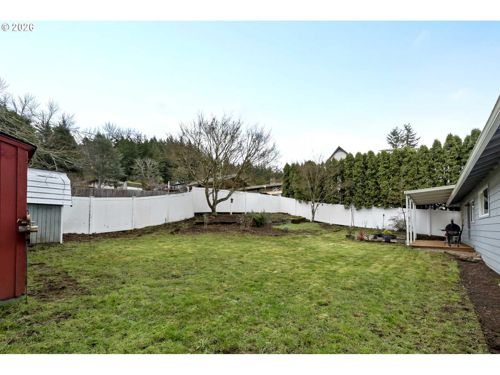 2520 Southwest Towle Avenue Gresham, OR 97080 - Photo 31 of 33 a backyard with a garden and entertaining space