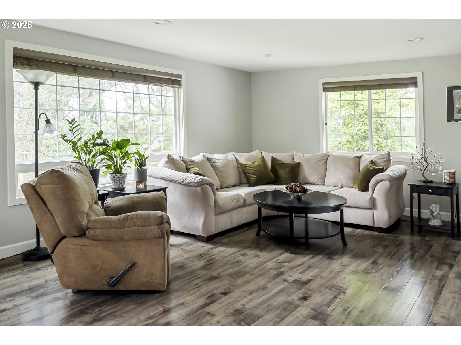 2520 Southwest Towle Avenue Gresham, OR 97080 - Photo 5 of 33 a living room with furniture and a large window