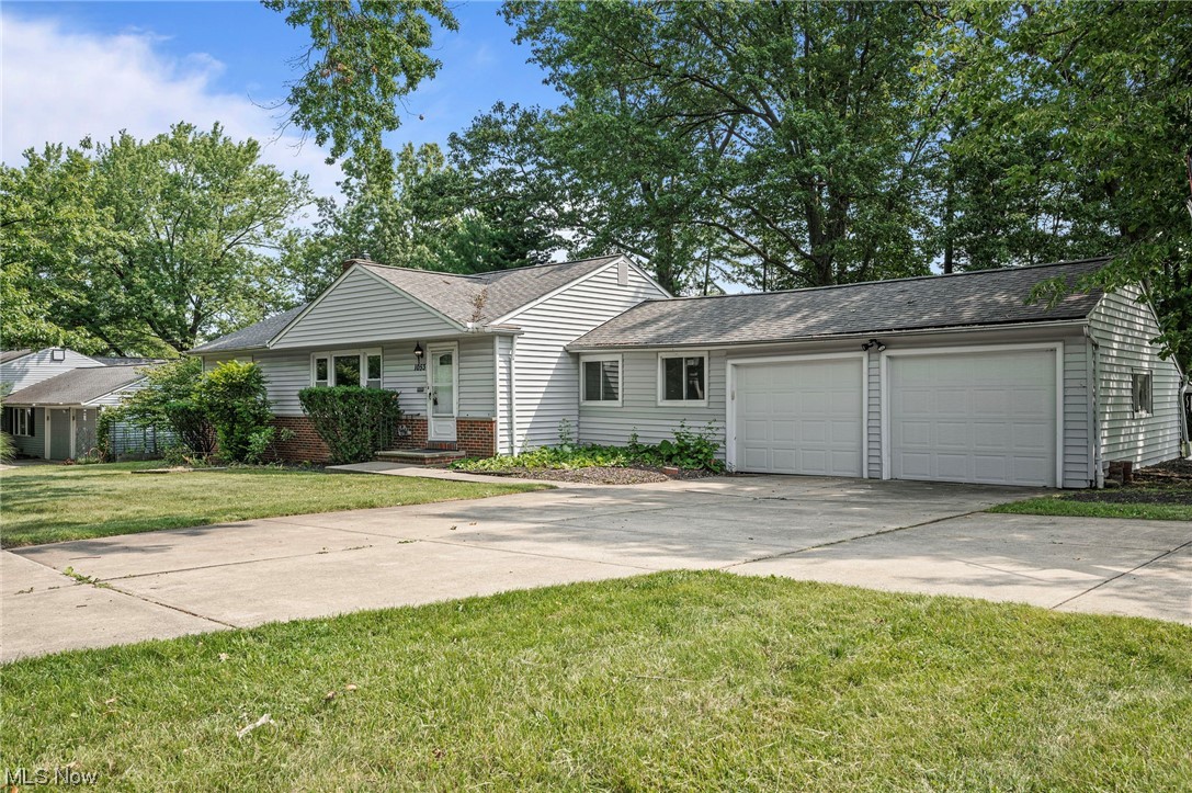 1053 Ford Road Cleveland, OH 44143 - Photo 3 of 34