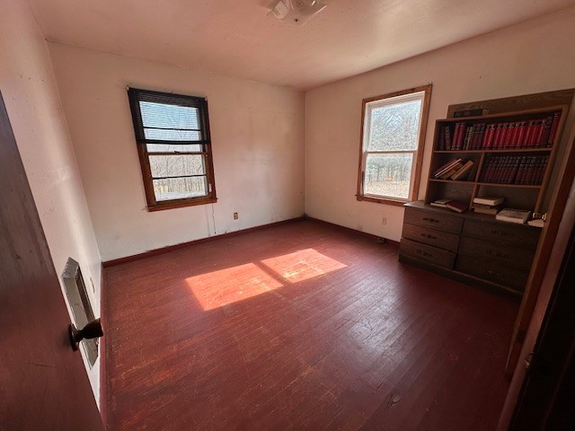 1158 Salmon Branch Road Erin, TN 37061 - Photo 12 of 21 Gallery Image 12