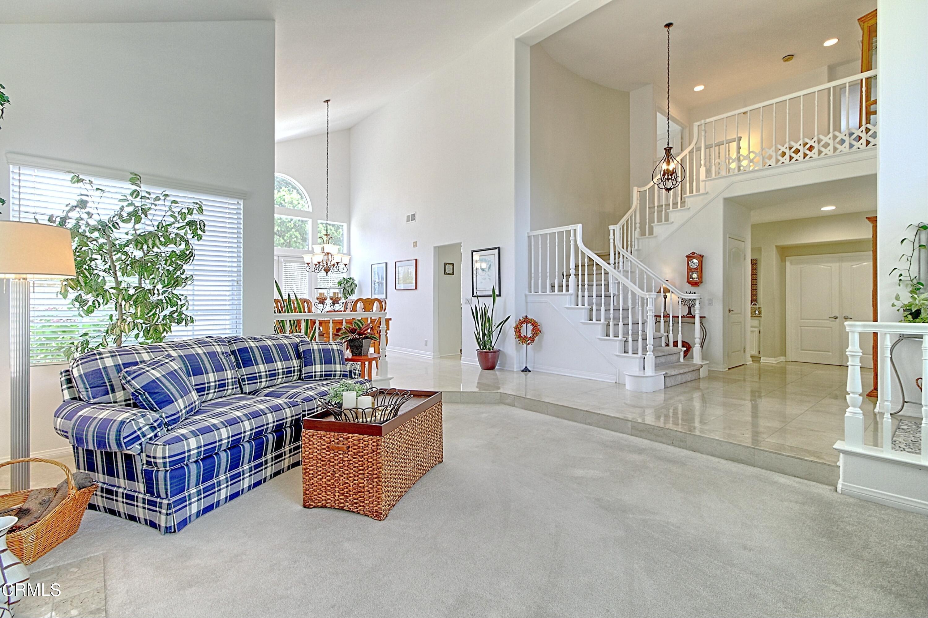 2210 Cedar Ridge Court Oxnard, CA 93036 - Photo 4 of 31 0551E96C-3CCA-4B33-805A-FBEDEF13A286