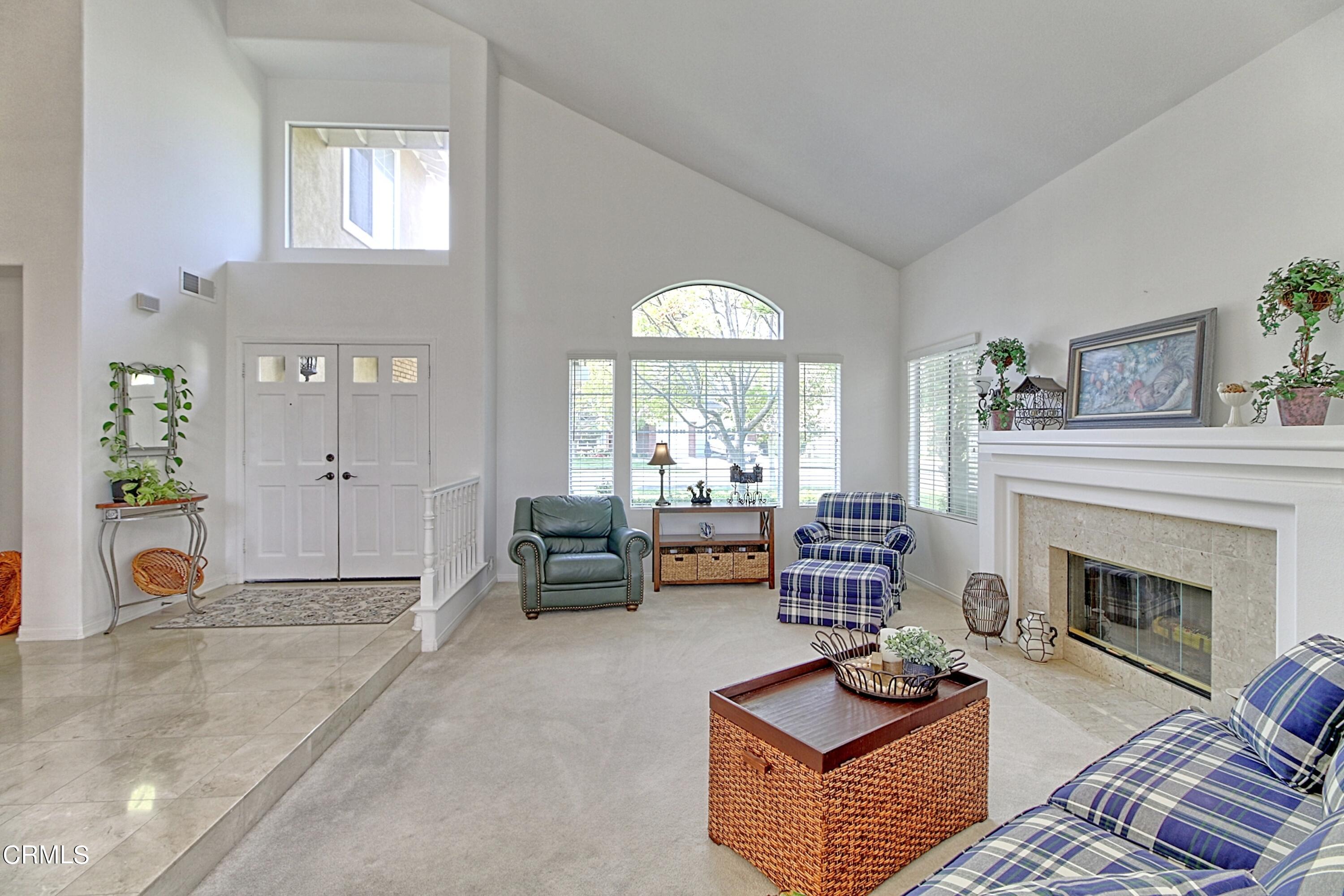 2210 Cedar Ridge Court Oxnard, CA 93036 - Photo 6 of 31 2AA5C28C-E128-4121-AE74-04CE2CC6D2F0