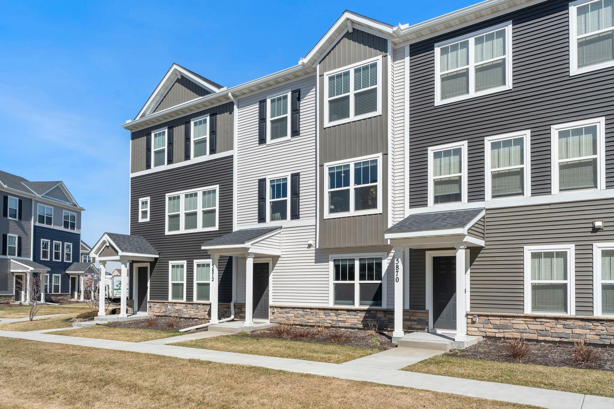 5872 156th Way St. Paul, MN 55124 - Photo 2 of 50