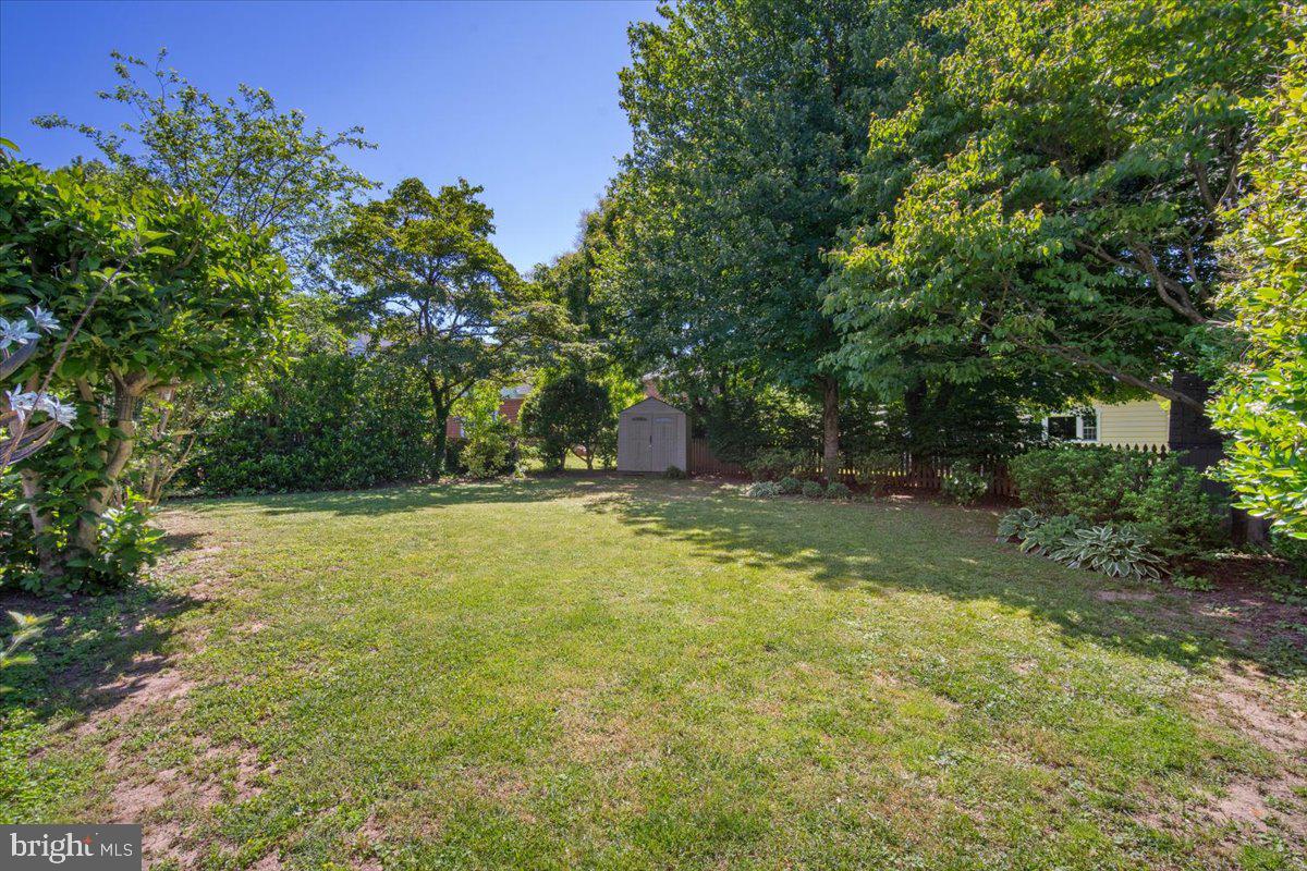 5902 Walton Road Bethesda, MD 20817 - Photo 37 of 63 Fully fenced backyard