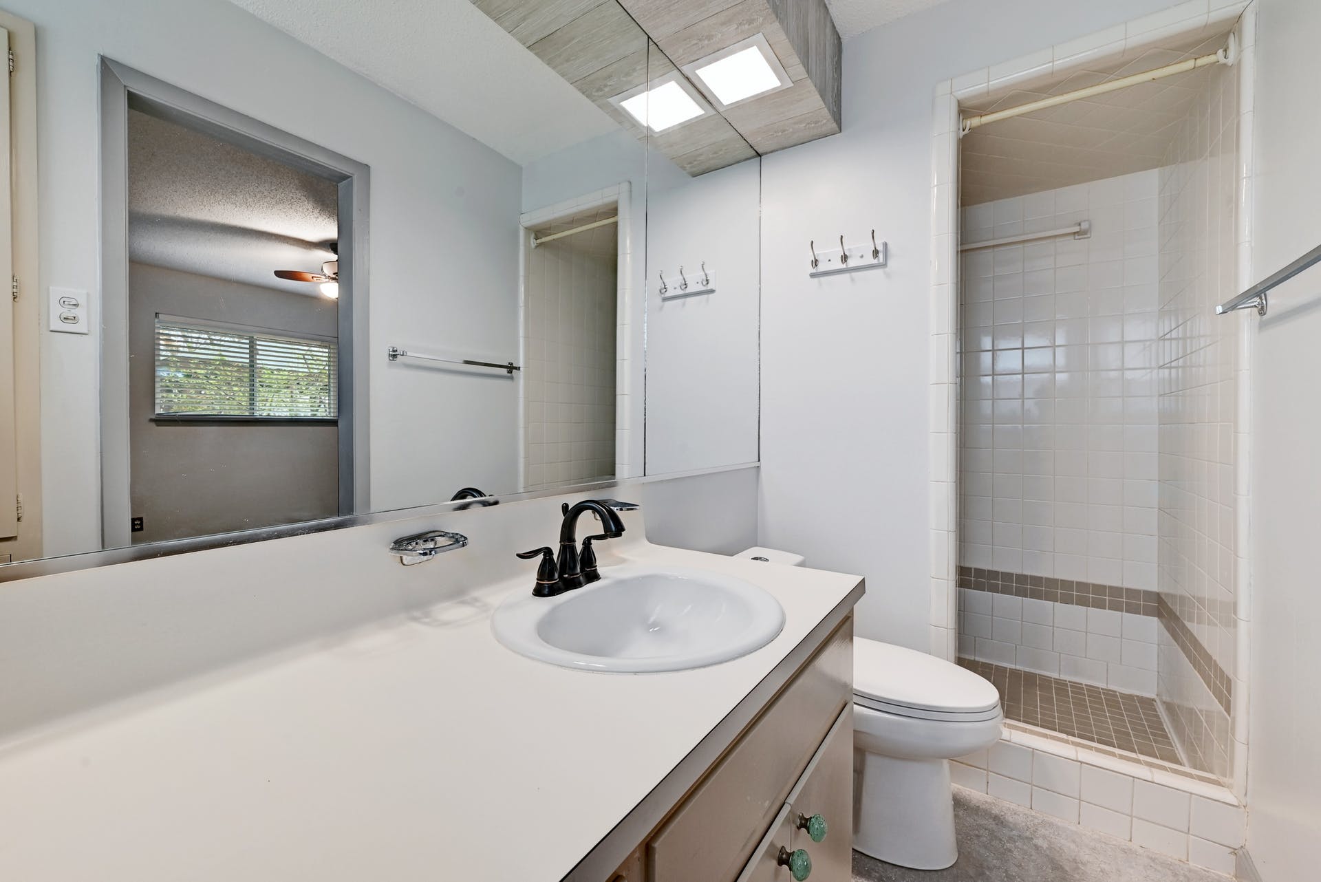 6706 Kings Point Austin, TX 78723 - Photo 18 of 25