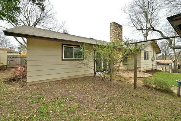 $2,295 | 6706 Kings Point, Austin, TX 78723