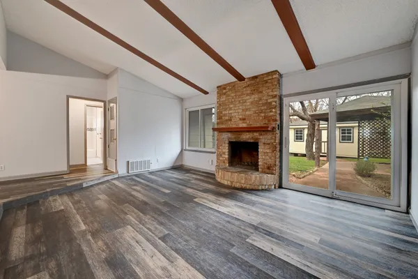 $2,295 | 6706 Kings Point, Austin, TX 78723