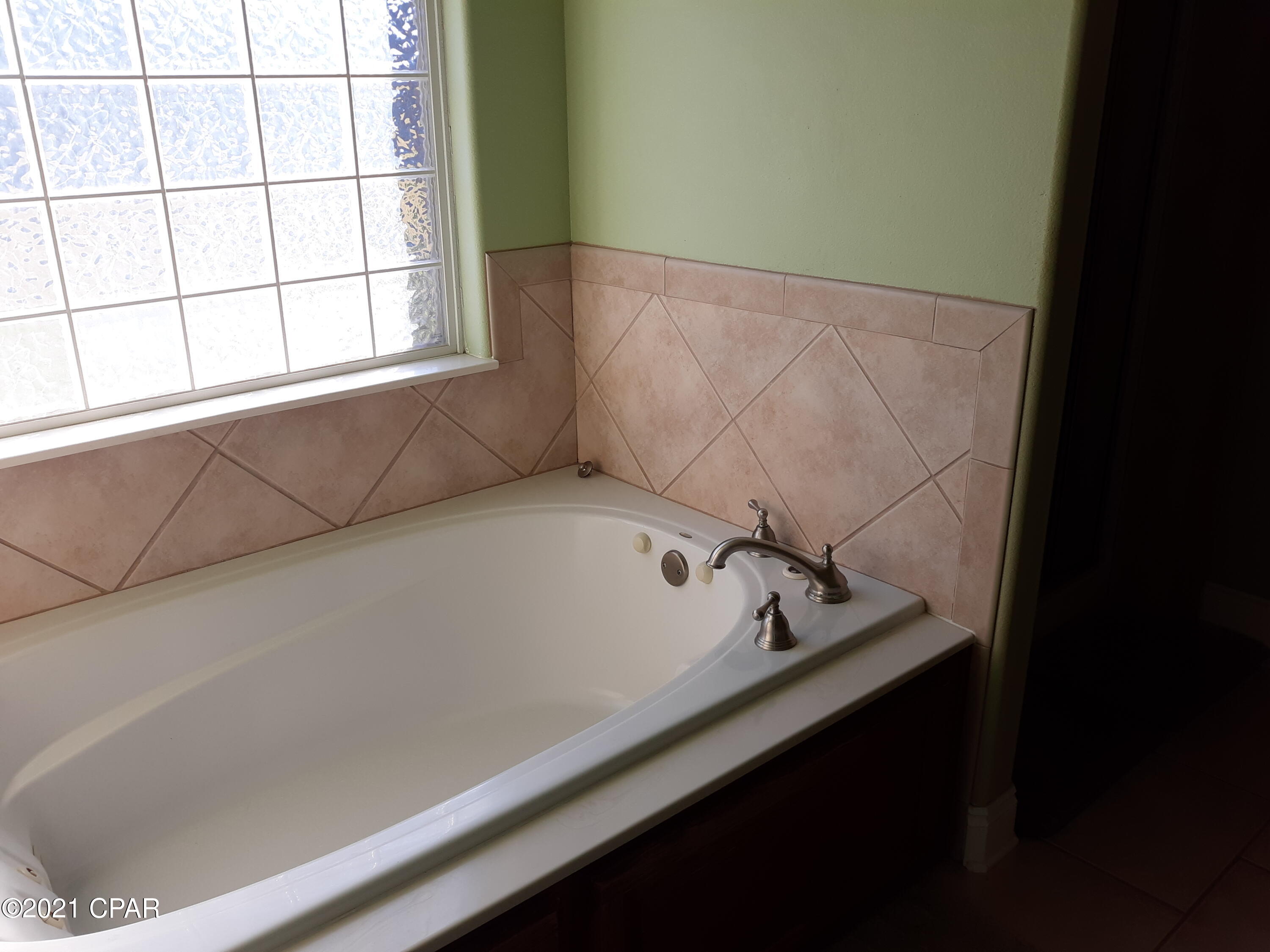 4882 Logan Loop Malone, FL 32445 - Photo 29 of 32 Gallery Image 29