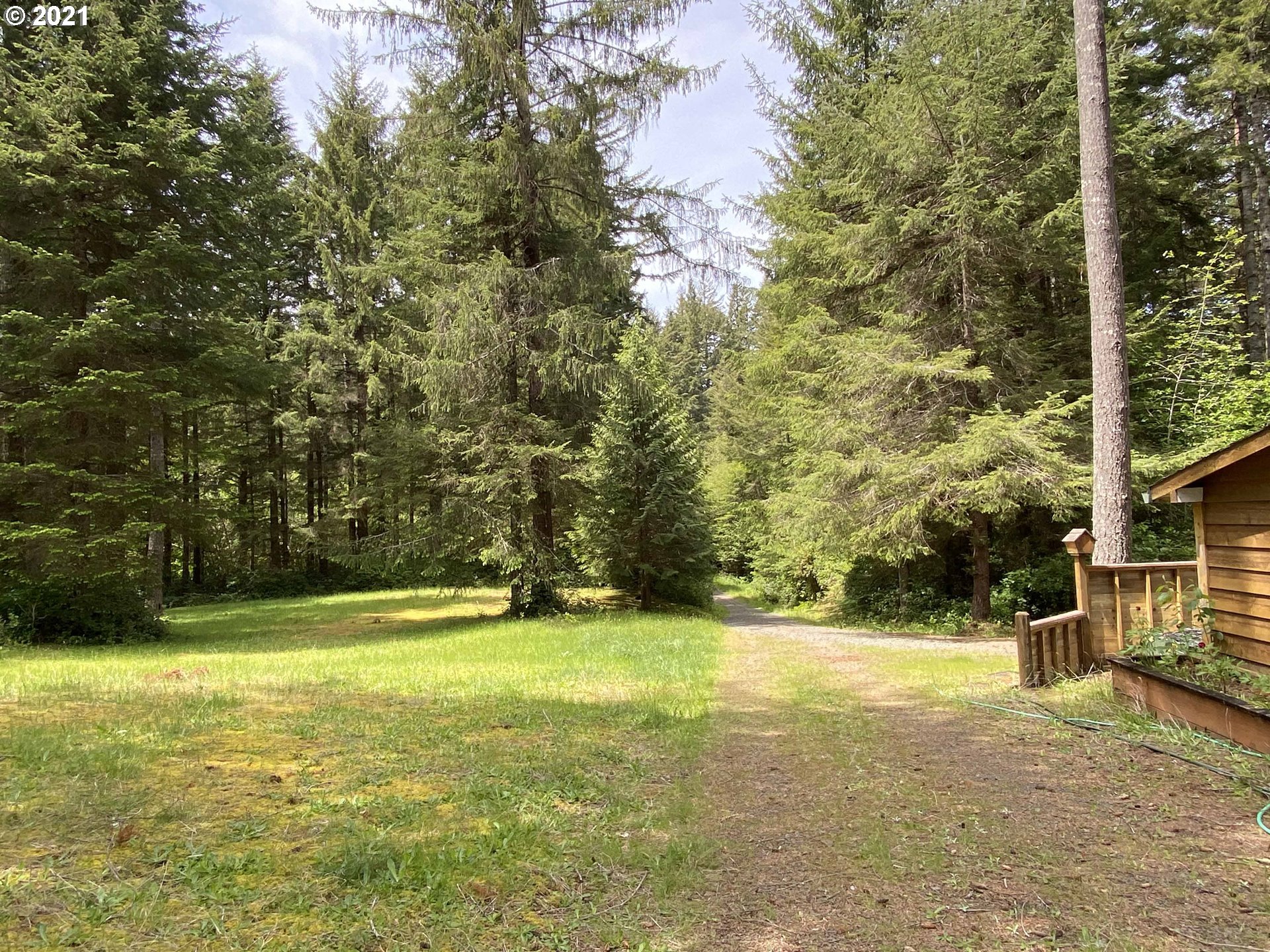 5708 Canary Road Florence, OR 97439 - Photo 14 of 27 Gallery Image 14