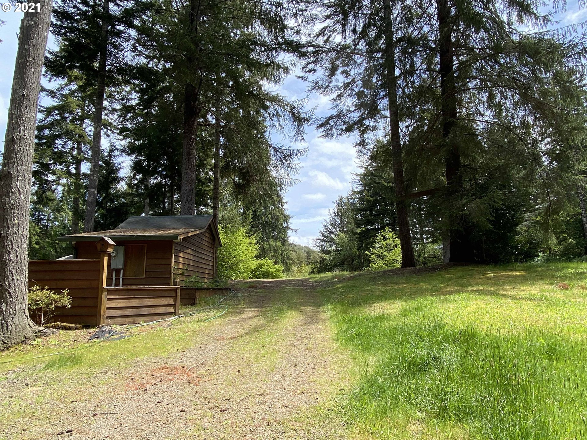 5708 Canary Road Florence, OR 97439 - Photo 15 of 27 Gallery Image 15