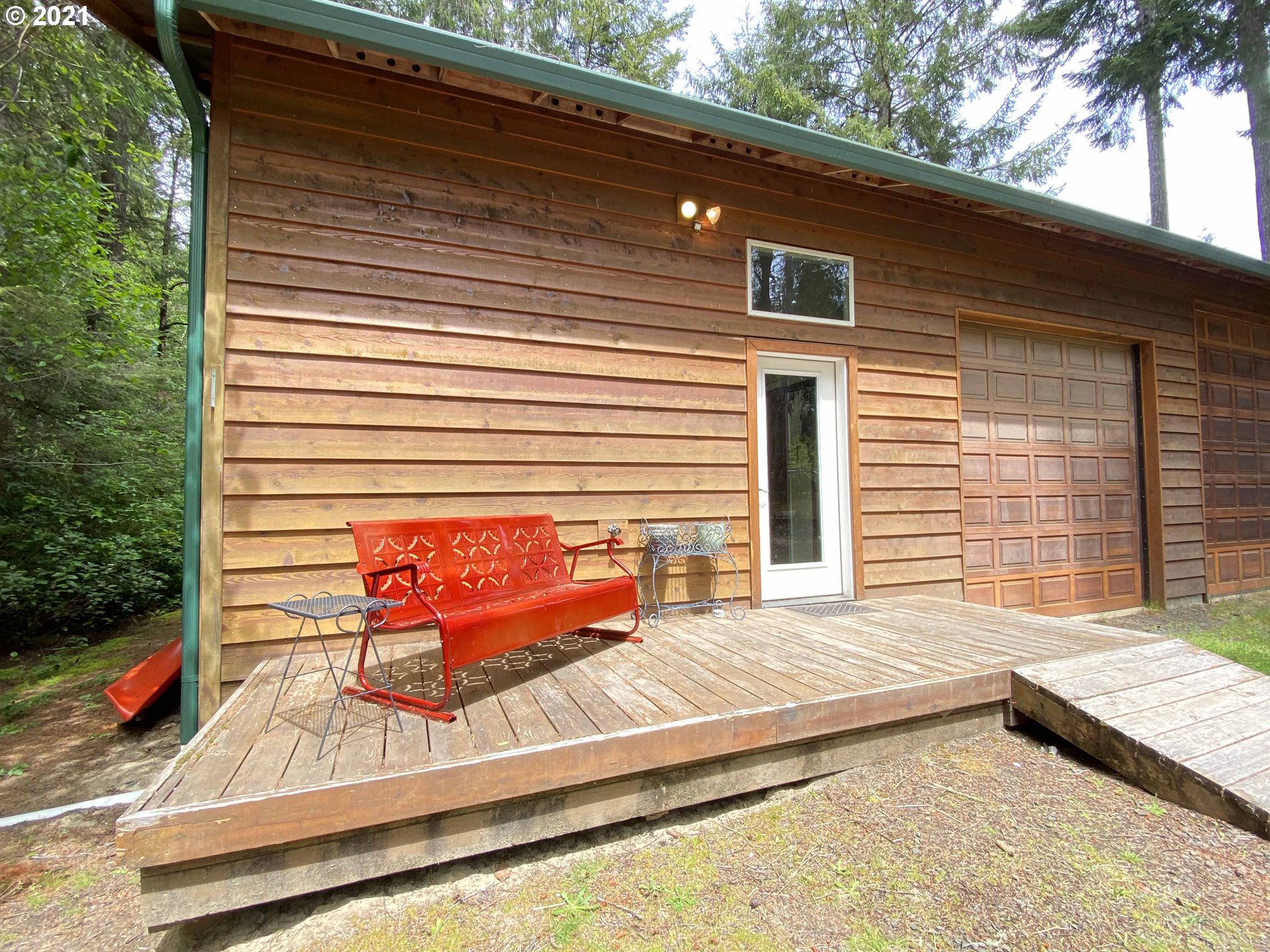 5708 Canary Road Florence, OR 97439 - Photo 3 of 27 Gallery Image 3