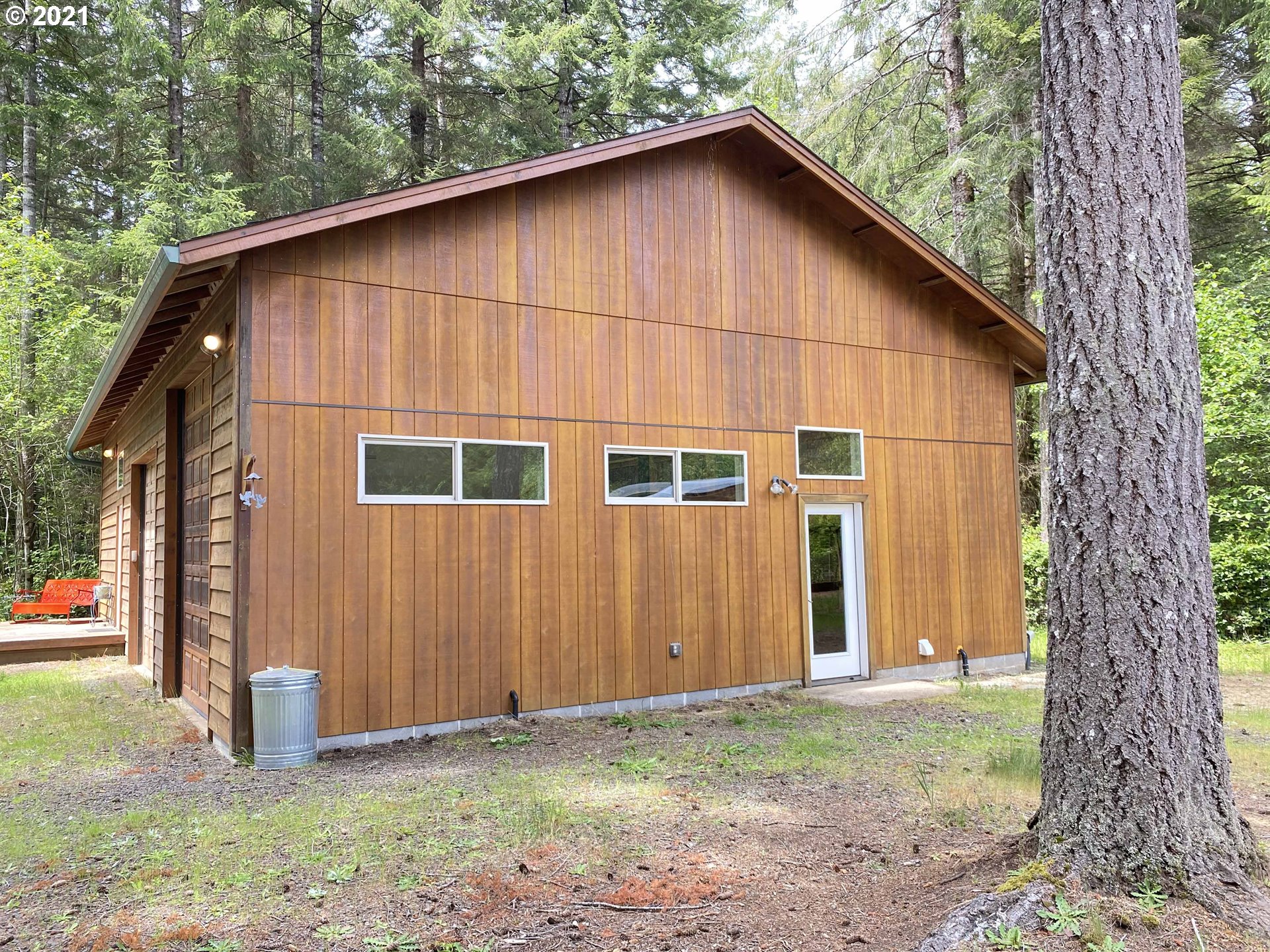 5708 Canary Road Florence, OR 97439 - Photo 4 of 27 Gallery Image 4