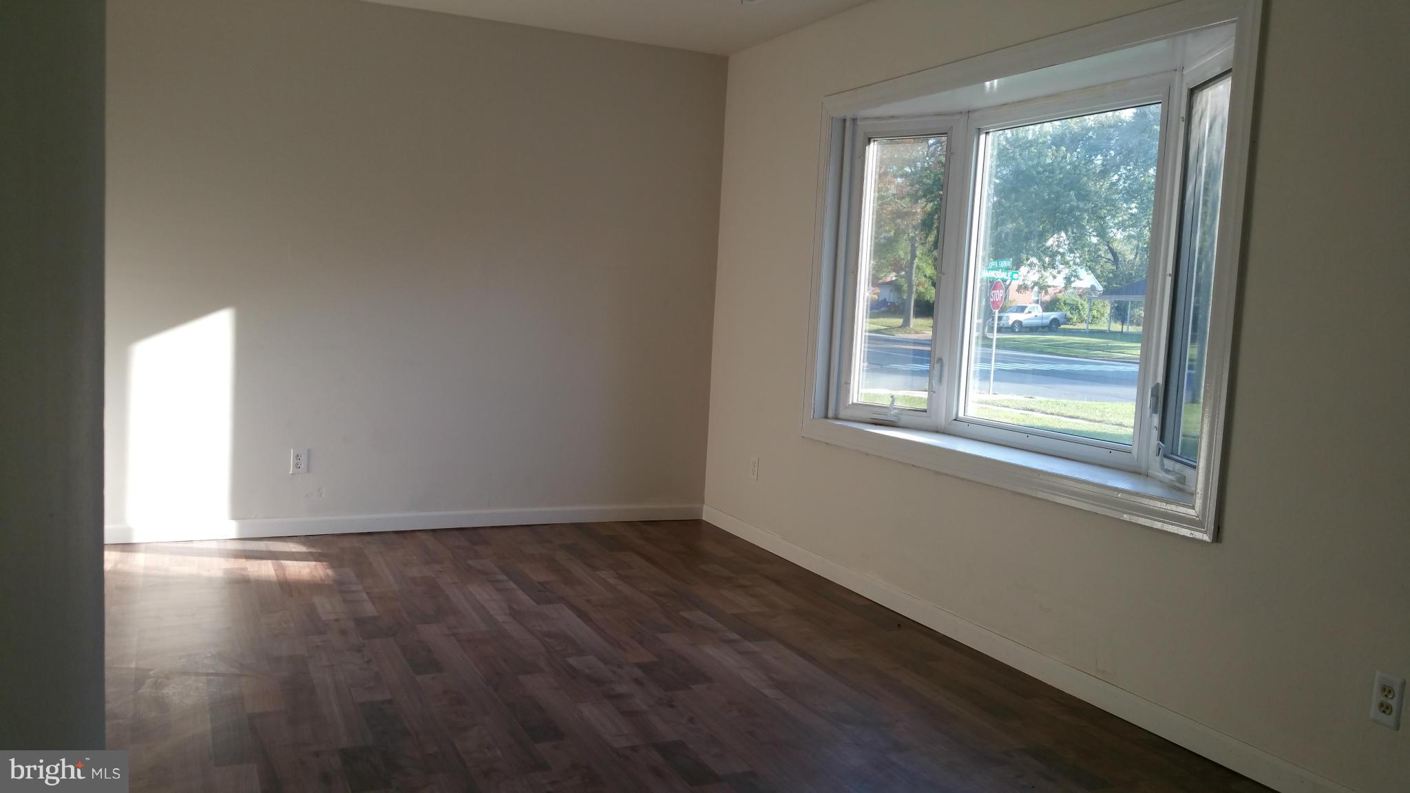 901 Joppa Farm Road Joppa, MD 21085 - Photo 23 of 29 Living Room