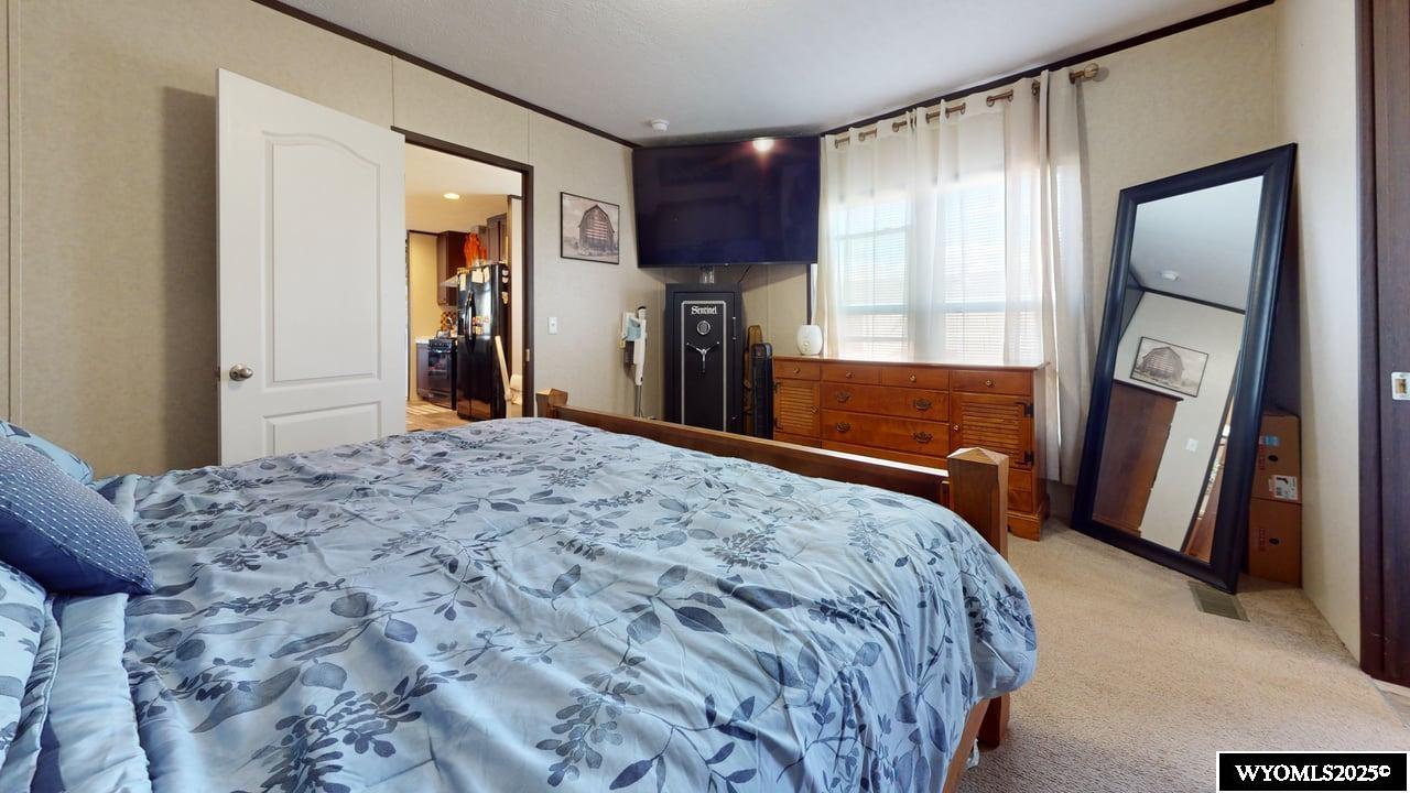 609 Little Valley Trail Cheyenne, WY 82007 - Photo 9 of 16