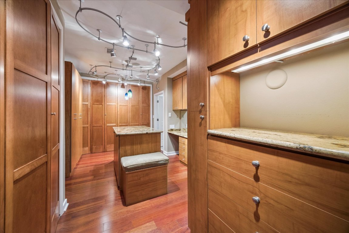 360 Nueces Street, Unit 3504 Austin, TX 78701 - Photo 21 of 40 Oversized custom primary closet