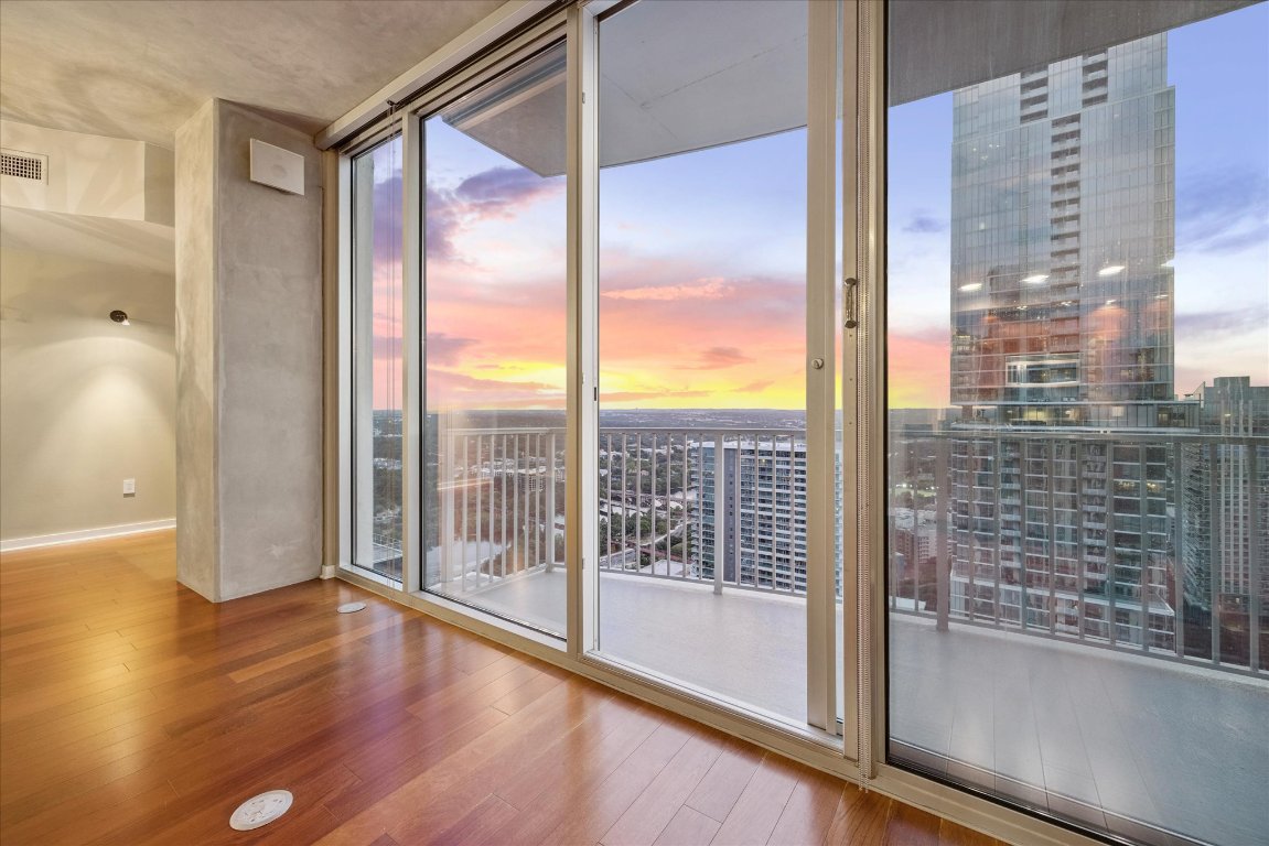 360 Nueces Street, Unit 3504 Austin, TX 78701 - Photo 7 of 40 Floor to ceiling windows spanning the entire living room