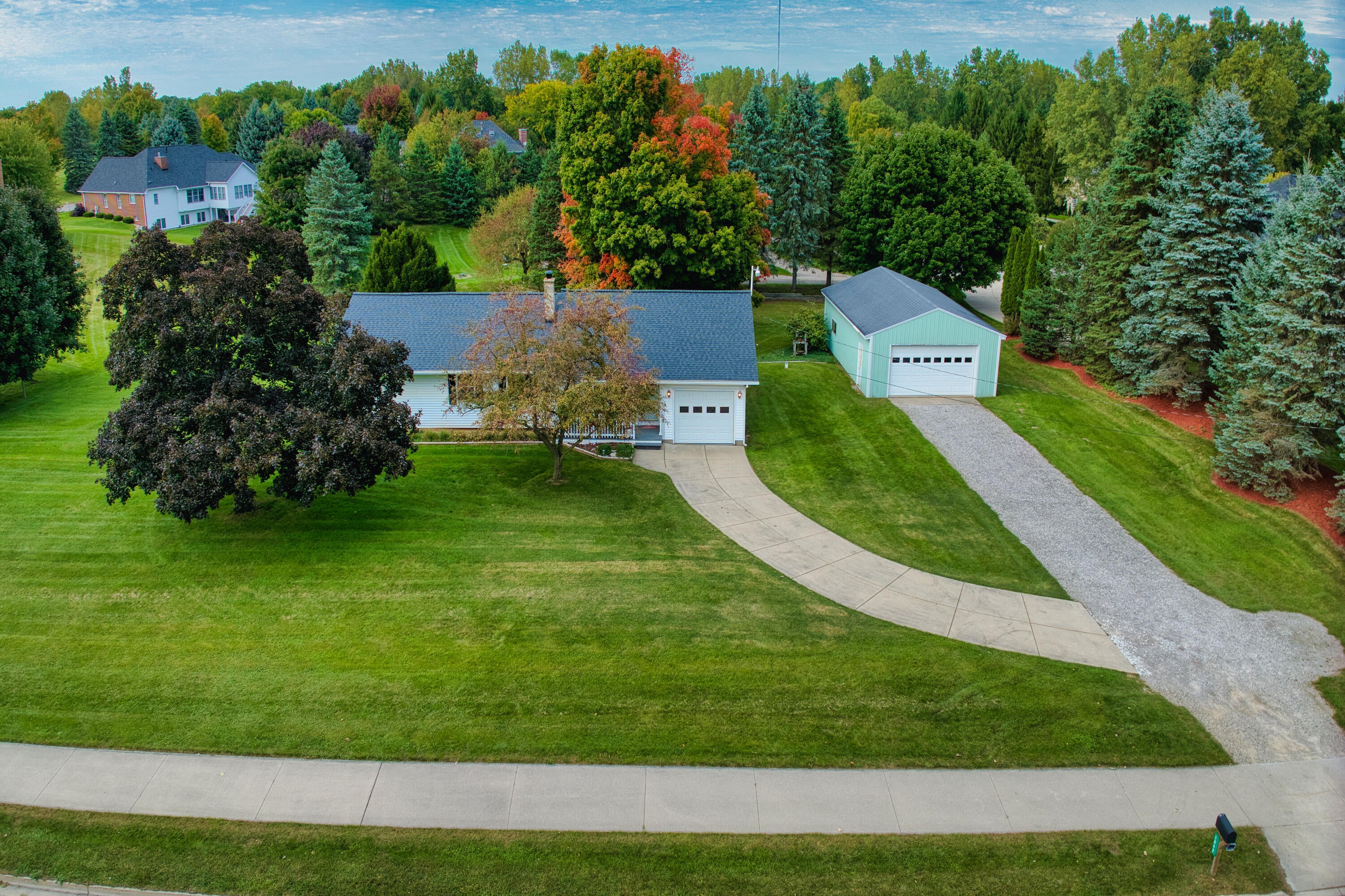1842 Jolly Road Okemos, MI 48864 - Photo 2 of 53 Gallery Image 2