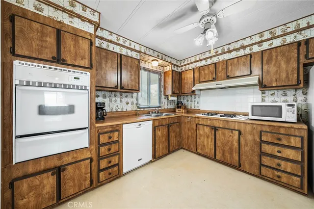 $219,000 | 15960 40th Avenue, Clearlake, CA 95422