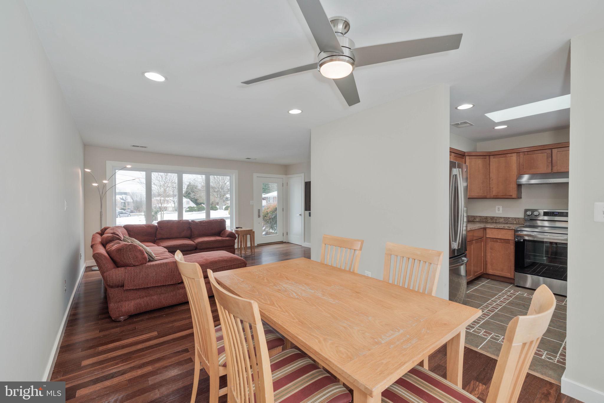 6402 Rye Court Alexandria, VA 22310 - Photo 6 of 22 Gallery Image 6