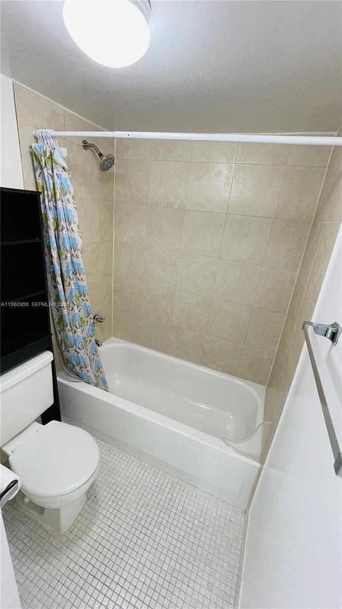 8350 Sands Point Boulevard, Unit E204 Tamarac, FL 33321 - Photo 16 of 25