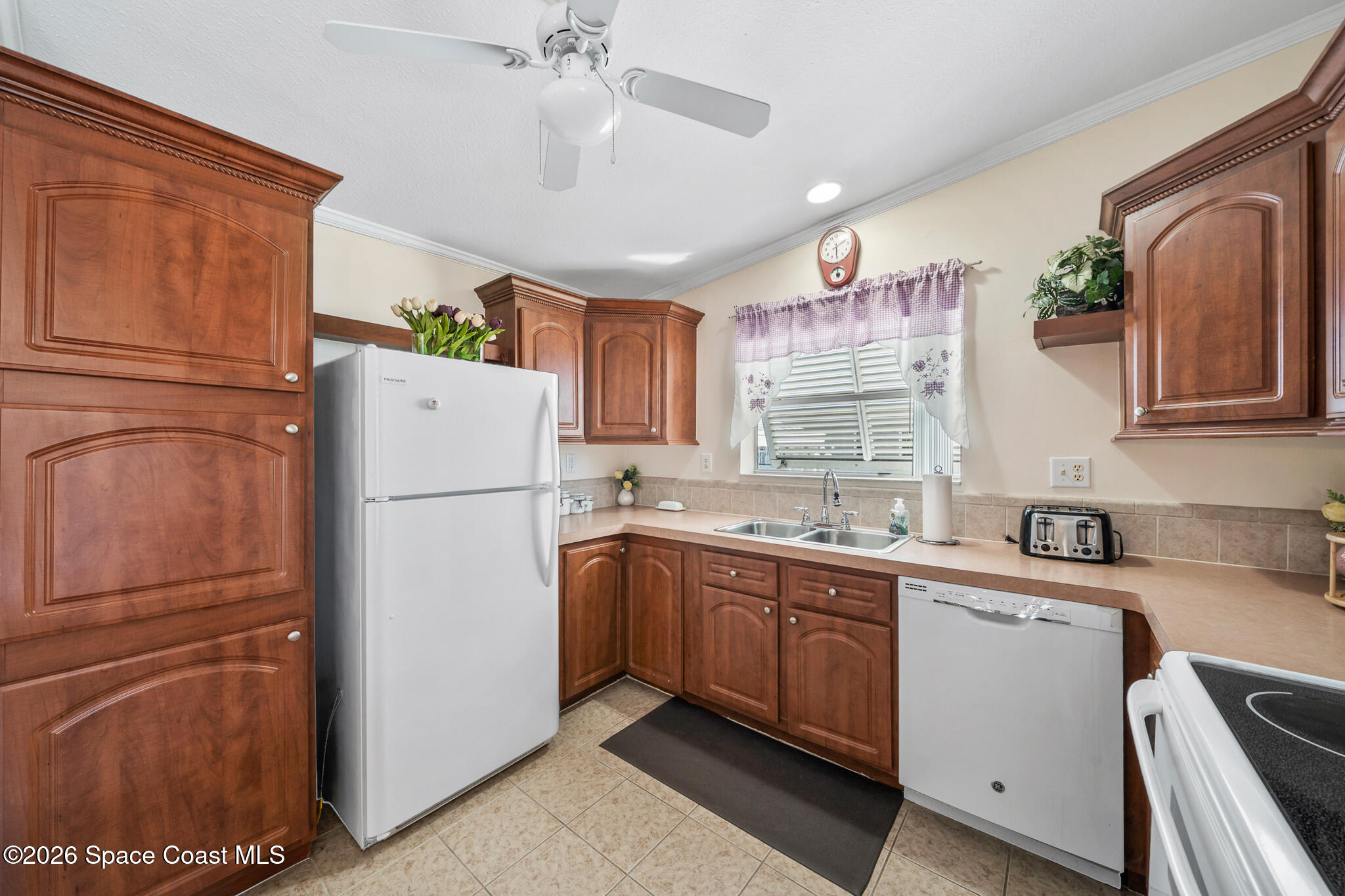 1854 Mango Street Northeast Palm Bay, FL 32905 - Photo 7 of 35 16-untitled-16